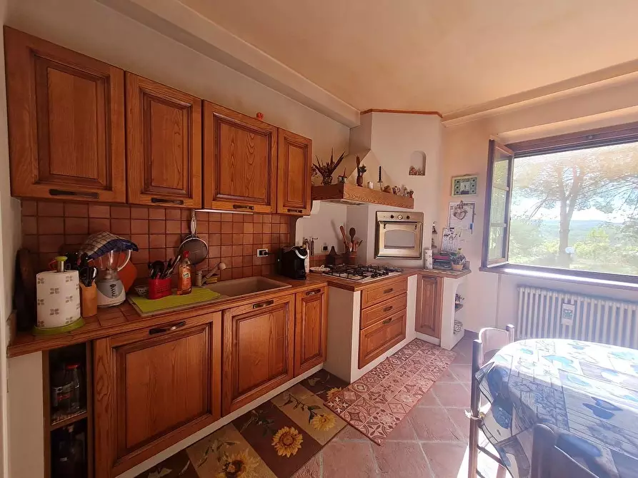 Immagine 9 di Rustico / casale in vendita  a Monteriggioni