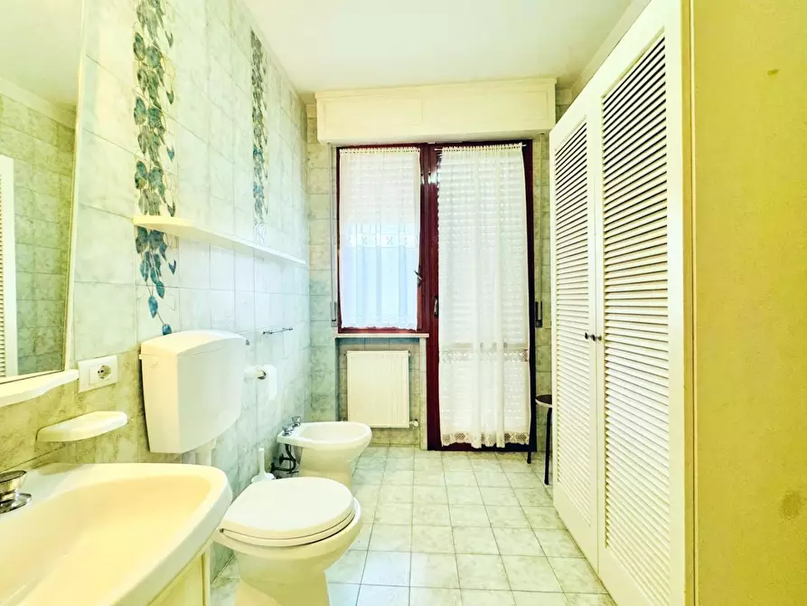 Immagine 23 di Villetta a schiera in vendita  a Pietrasanta