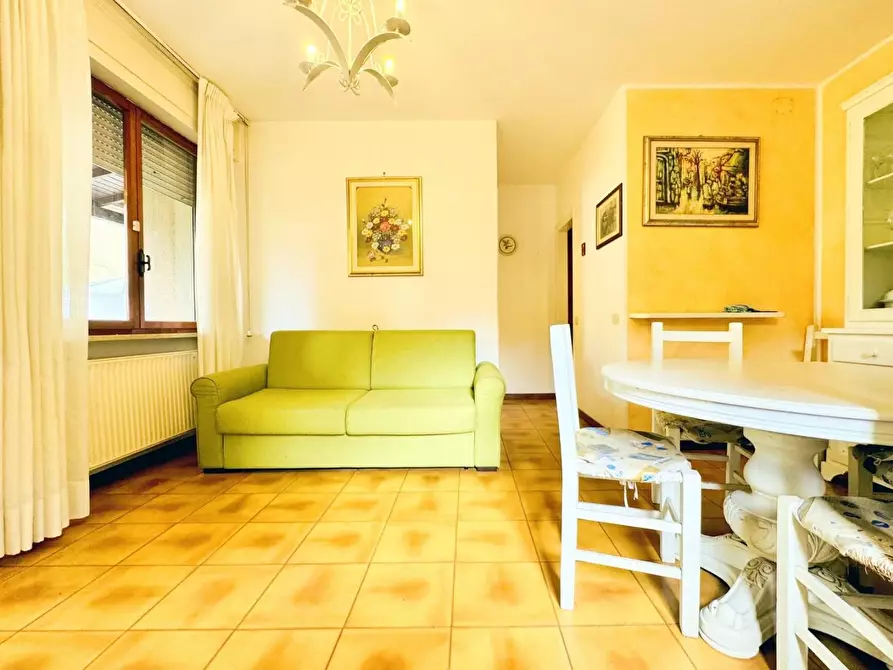 Immagine 32 di Villetta a schiera in vendita  a Pietrasanta