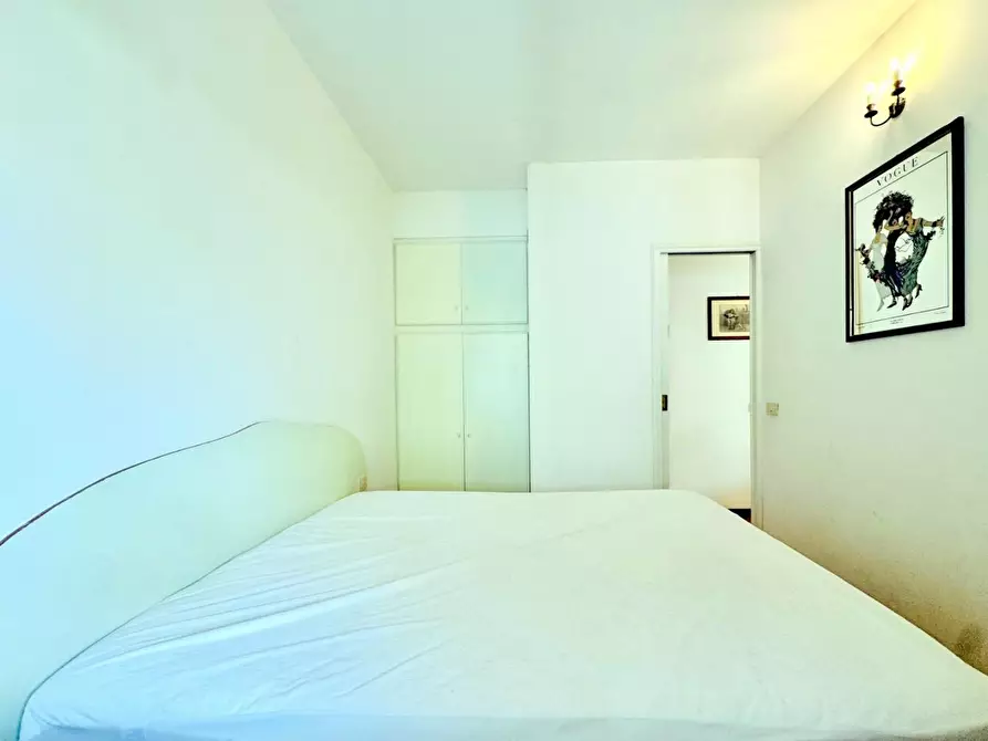 Immagine 50 di Villetta a schiera in vendita  a Pietrasanta