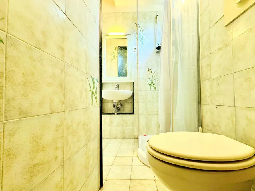 Immagine 44 di Villetta a schiera in vendita  a Pietrasanta