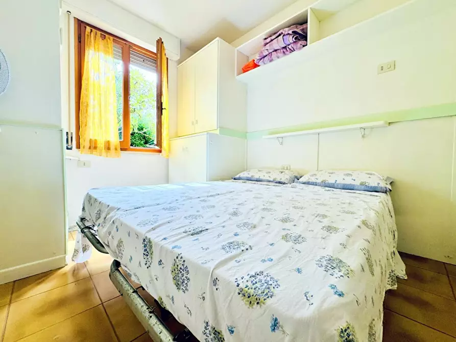 Immagine 40 di Villetta a schiera in vendita  a Pietrasanta