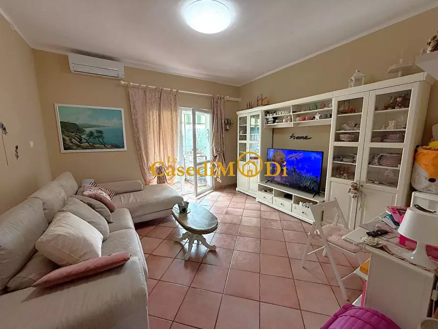 Immagine 1 di Appartamento in vendita  a Livorno
