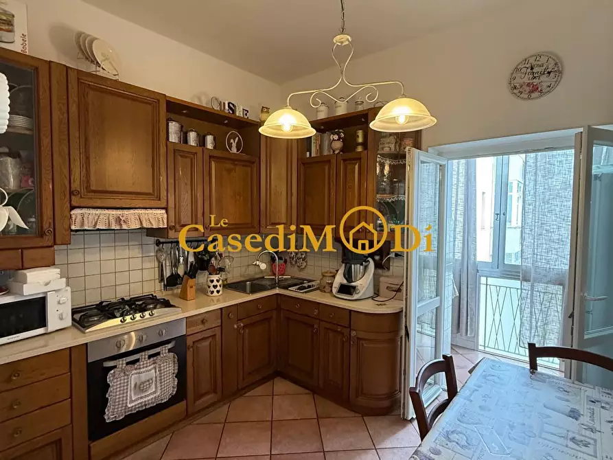 Immagine 8 di Appartamento in vendita  a Livorno