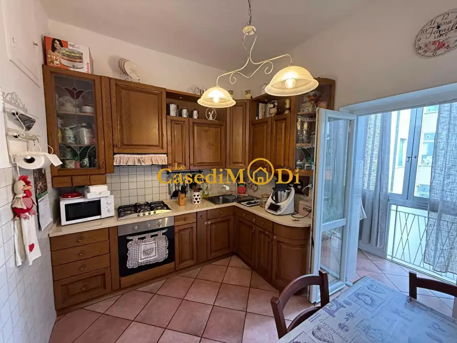 Immagine 14 di Appartamento in vendita  a Livorno