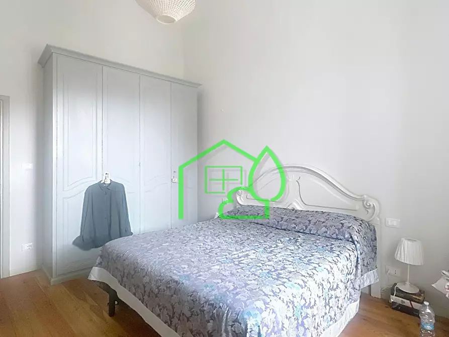 Immagine 20 di Villa in vendita  a Viareggio