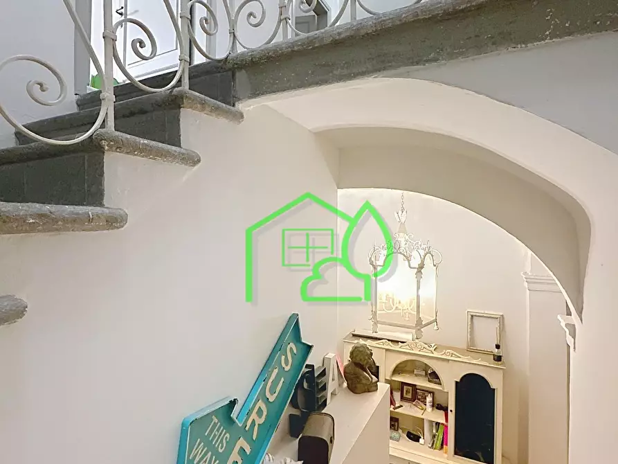 Immagine 15 di Villa in vendita  a Viareggio