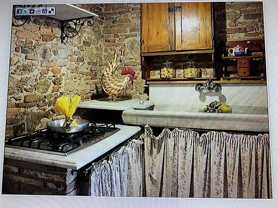 Immagine 1 di Appartamento in affitto  a Pontedera