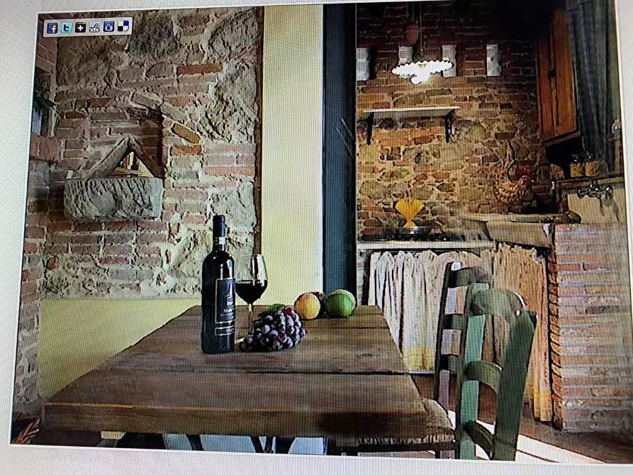 Immagine 2 di Appartamento in affitto  a Pontedera