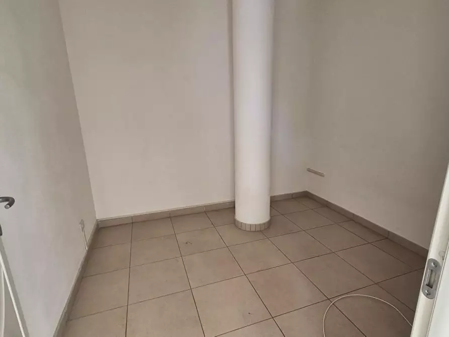 Immagine 155 di Villa in vendita  a Camaiore