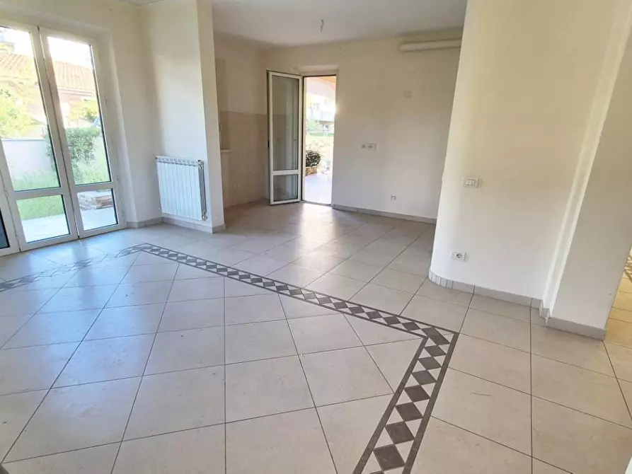 Immagine 28 di Villa in vendita  a Camaiore