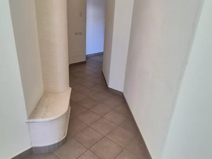 Immagine 104 di Villa in vendita  a Camaiore