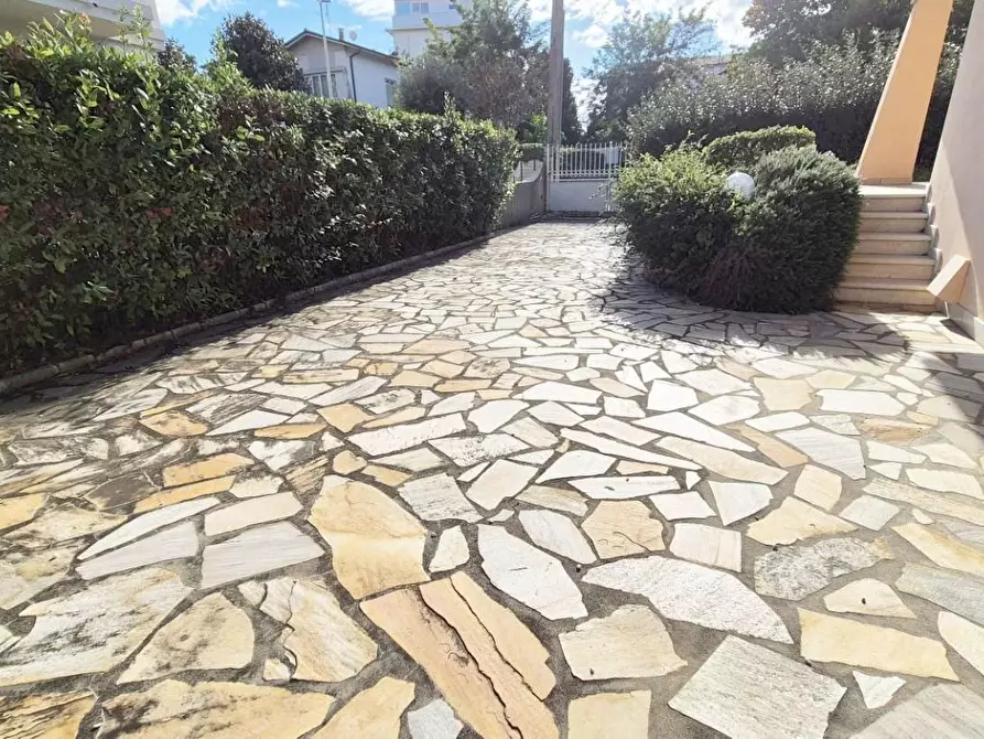 Immagine 160 di Villa in vendita  a Camaiore