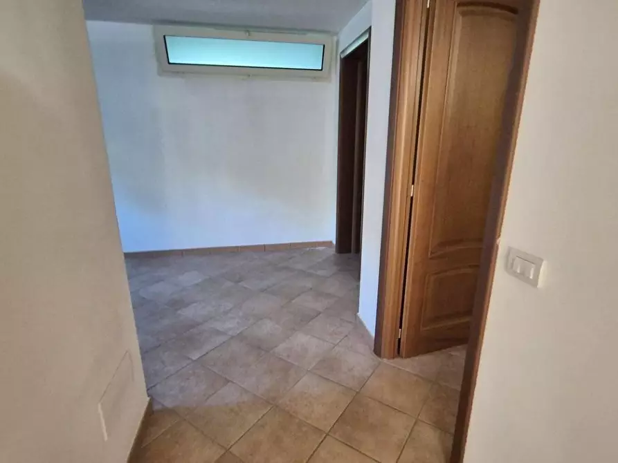 Immagine 130 di Villa in vendita  a Camaiore