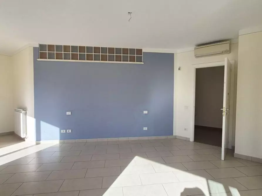 Immagine 103 di Villa in vendita  a Camaiore