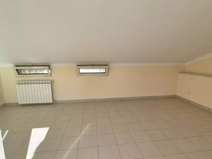 Immagine 118 di Villa in vendita  a Camaiore