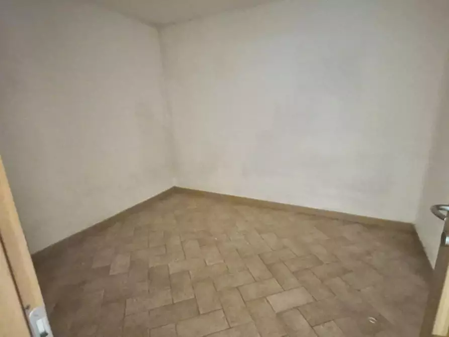 Immagine 136 di Villa in vendita  a Camaiore