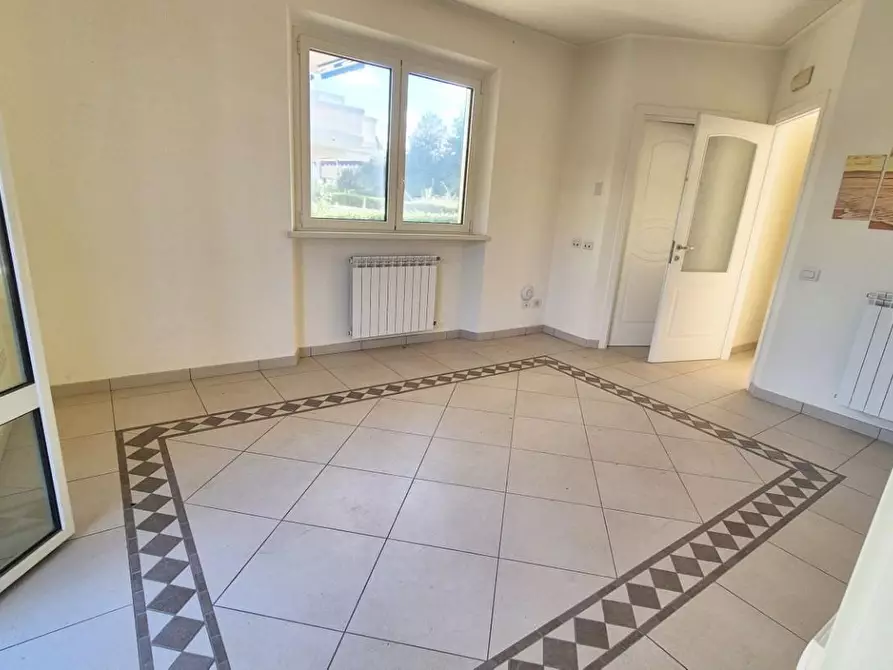 Immagine 151 di Villa in vendita  a Camaiore