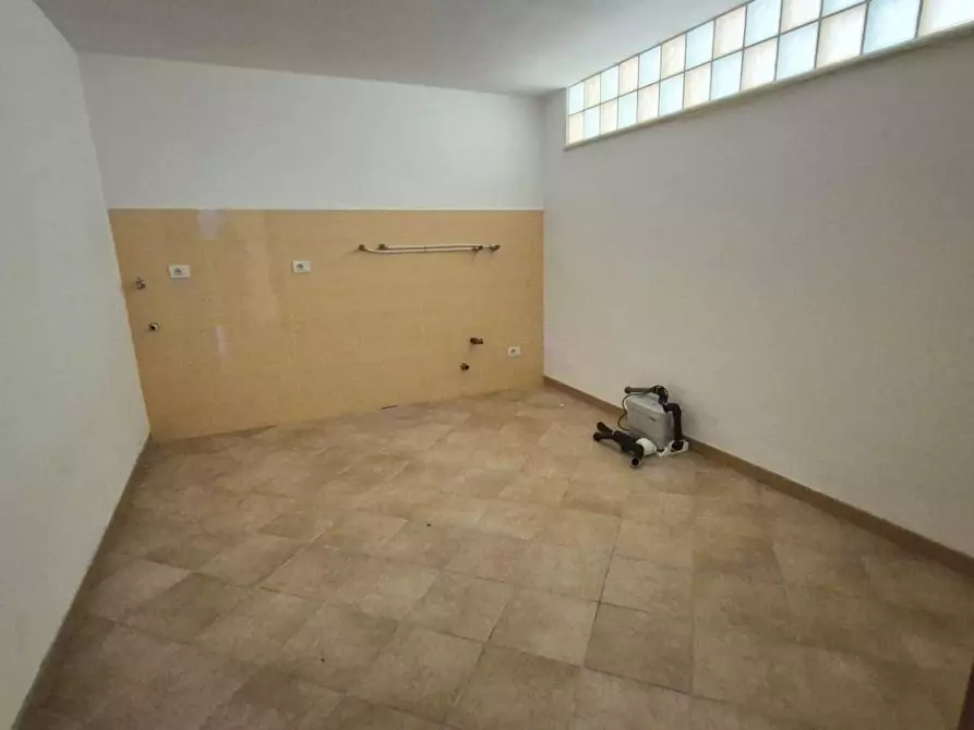 Immagine 132 di Villa in vendita  a Camaiore