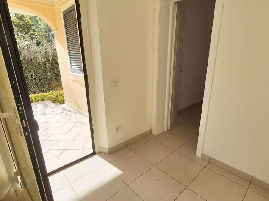 Immagine 144 di Villa in vendita  a Camaiore