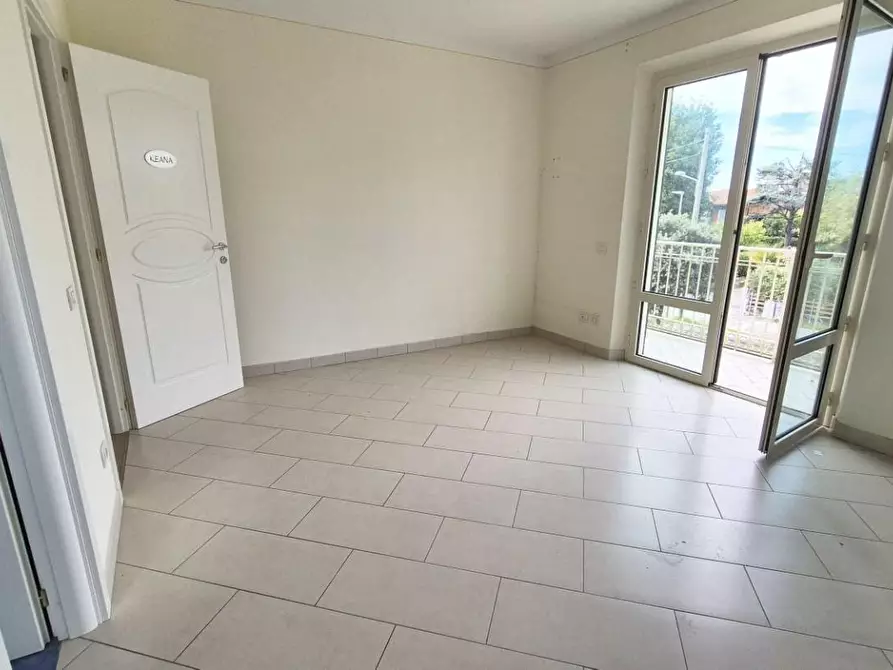 Immagine 67 di Villa in vendita  a Camaiore