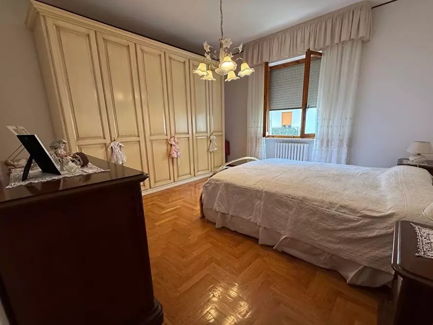 Immagine 9 di Appartamento in vendita  a Certaldo