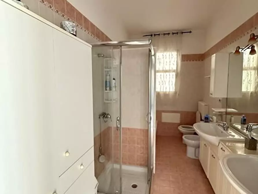 Immagine 11 di Appartamento in vendita  a Miggiano