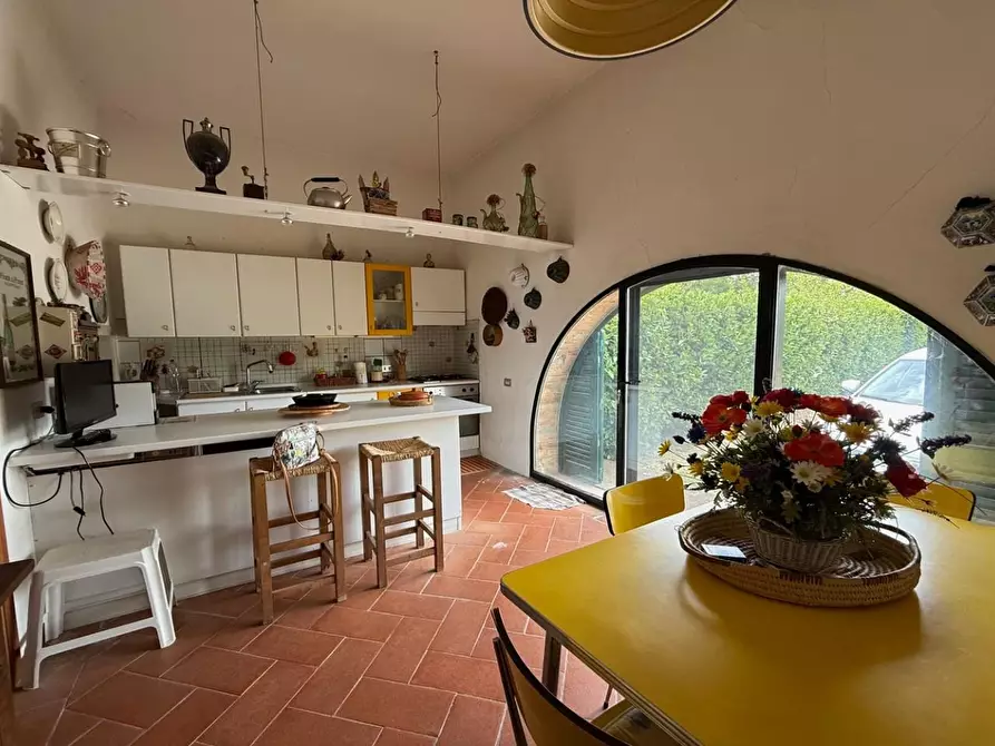 Immagine 5 di Casa colonica in vendita  a Certaldo