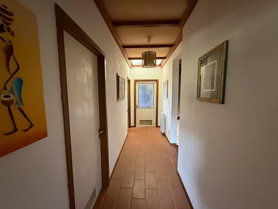 Immagine 12 di Casa colonica in vendita  a Certaldo