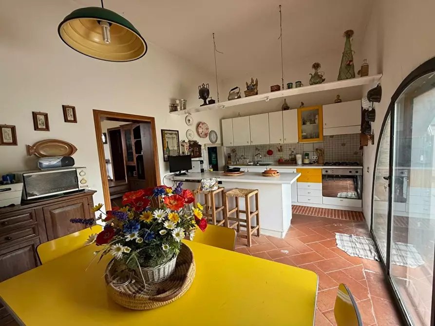 Immagine 4 di Casa colonica in vendita  a Certaldo