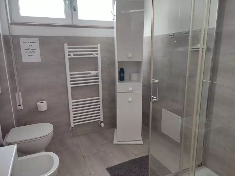 Immagine 4 di Appartamento in vendita  a Venezia