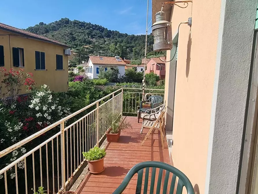 Immagine 2 di Terratetto in vendita  a Portoferraio