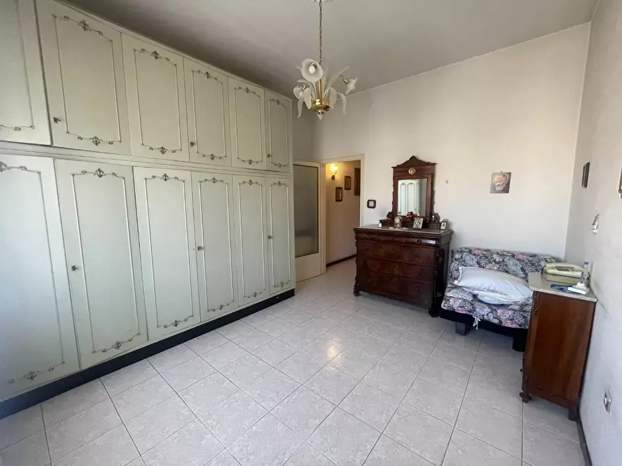 Immagine 20 di Appartamento in vendita  a Pontedera