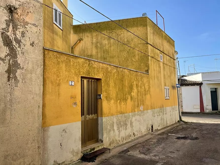 Immagine 2 di Appartamento in vendita  a Alessano