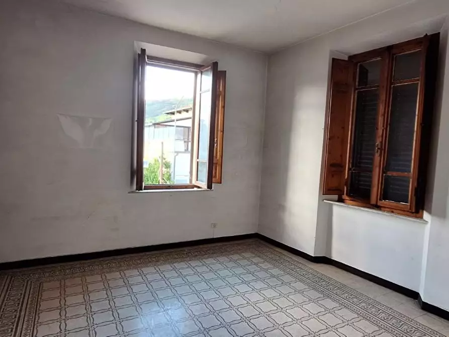 Immagine 32 di Villa in vendita  a Barga