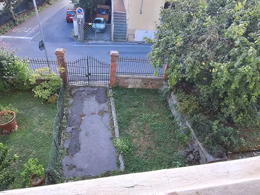 Immagine 27 di Villa in vendita  a Barga