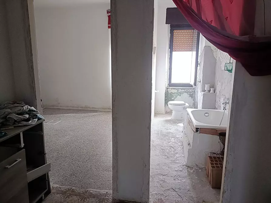 Immagine 7 di Appartamento in vendita  a Carrara