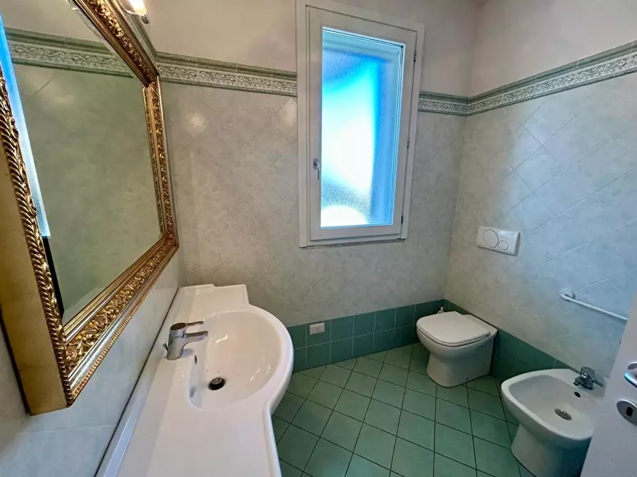 Immagine 7 di Appartamento in vendita  a Empoli