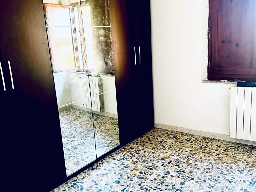 Immagine 12 di Appartamento in vendita  a Vicopisano