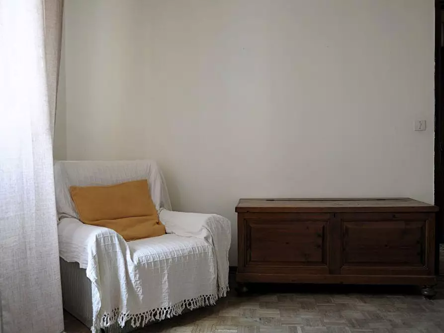 Immagine 33 di Appartamento in vendita  a Siena