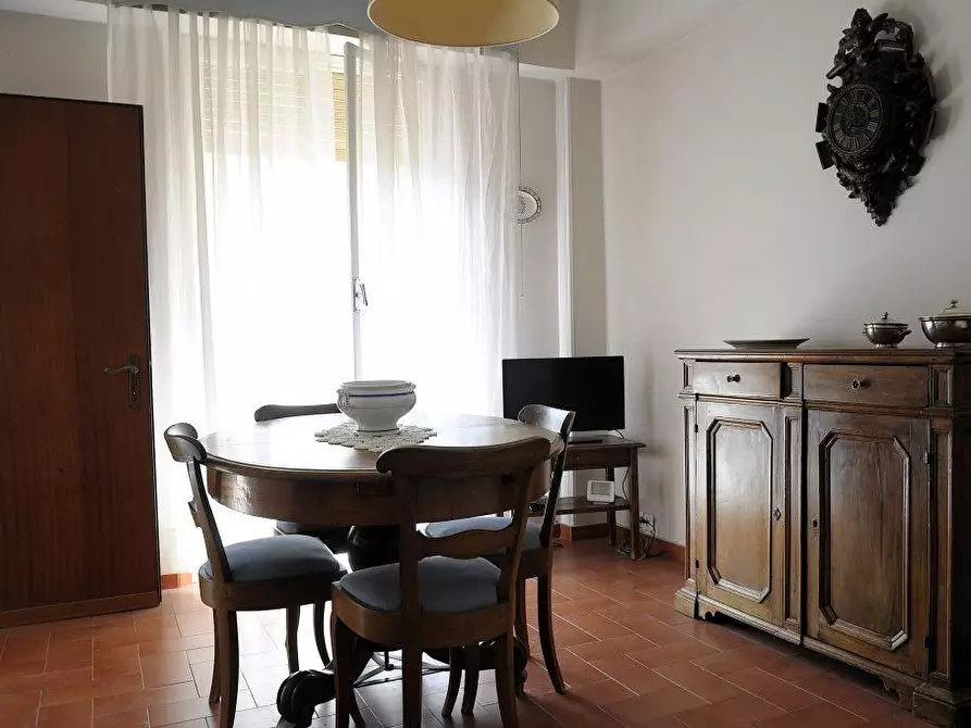 Immagine 21 di Appartamento in vendita  a Siena