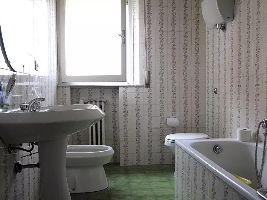 Immagine 26 di Appartamento in vendita  a Siena