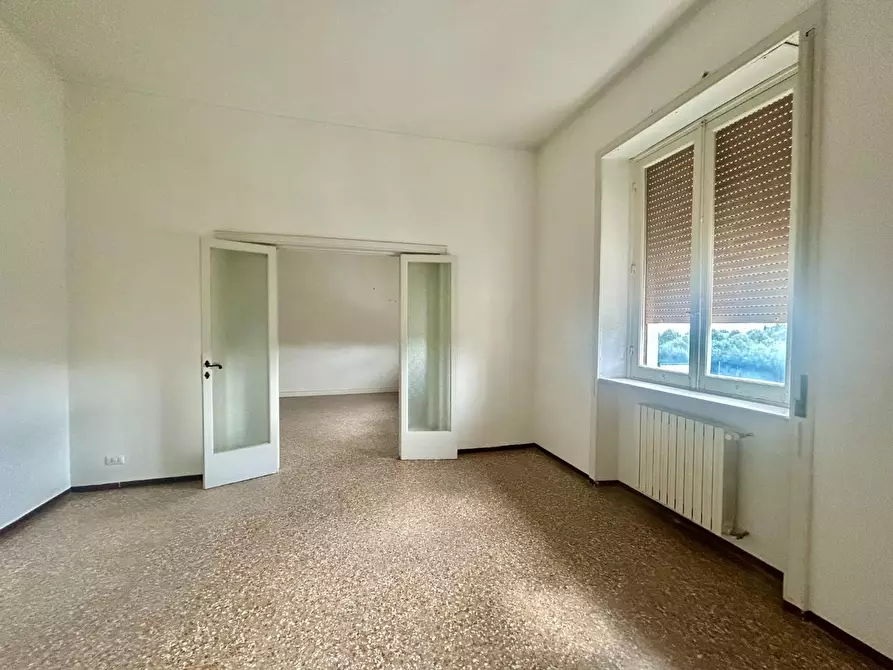 Immagine 5 di Appartamento in vendita  a Siena