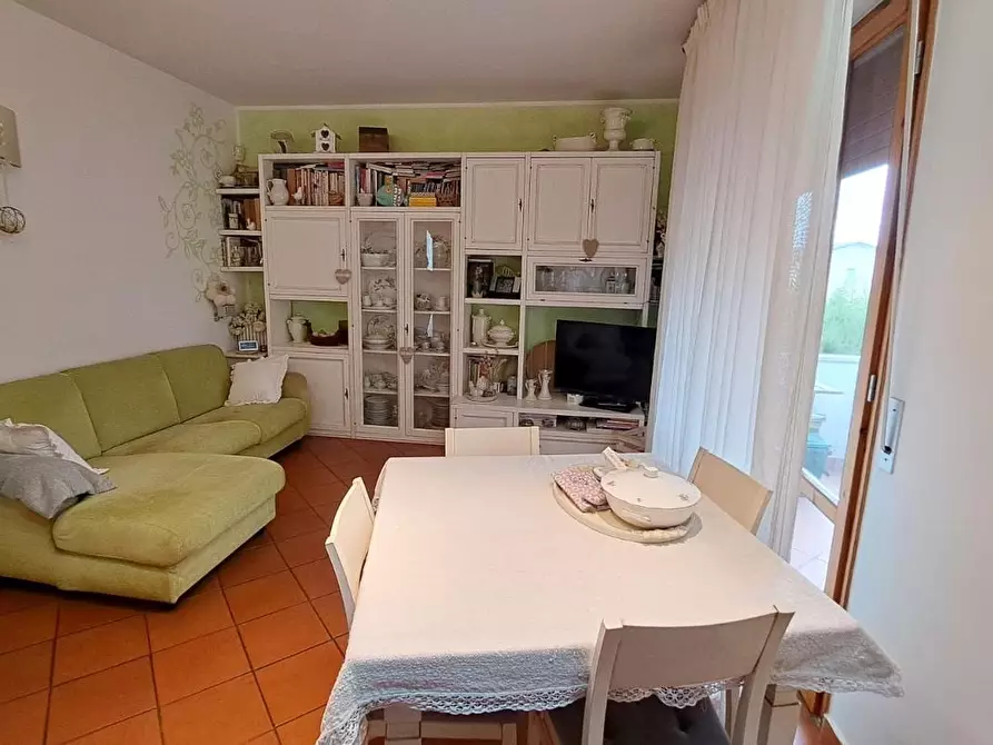 Immagine 2 di Appartamento in vendita  a Rosignano Marittimo