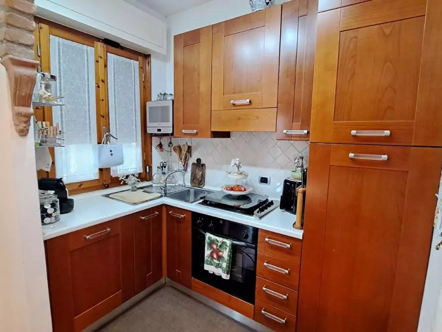 Immagine 5 di Appartamento in vendita  a Rosignano Marittimo