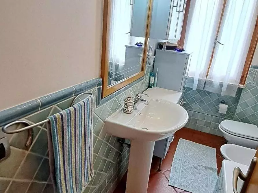 Immagine 14 di Appartamento in vendita  a Rosignano Marittimo