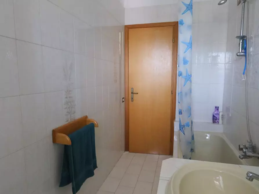 Immagine 10 di Terratetto in vendita  a Cascina