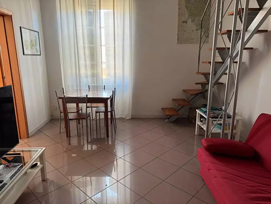 Immagine 5 di Appartamento in affitto  a Livorno