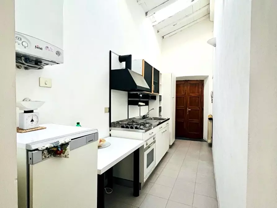 Immagine 12 di Mansarda in vendita  a Massa