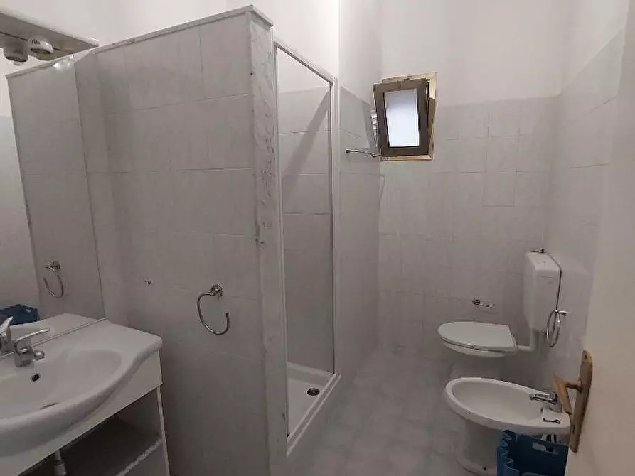 Immagine 6 di Terratetto in affitto  a Lastra A Signa